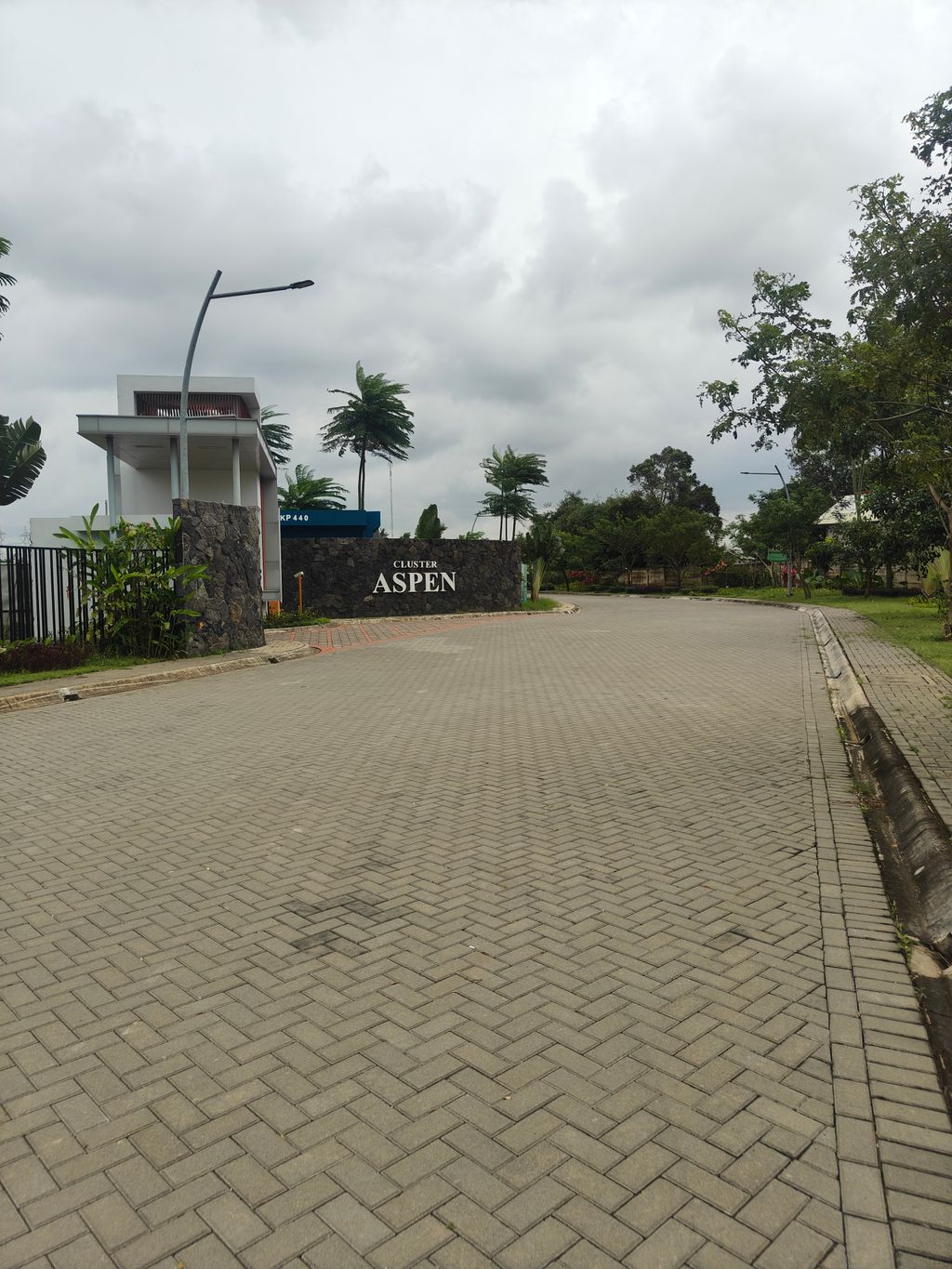 foto posisi tengah perumahan GRIYA IDOLA RESIDENCE TANGERANG