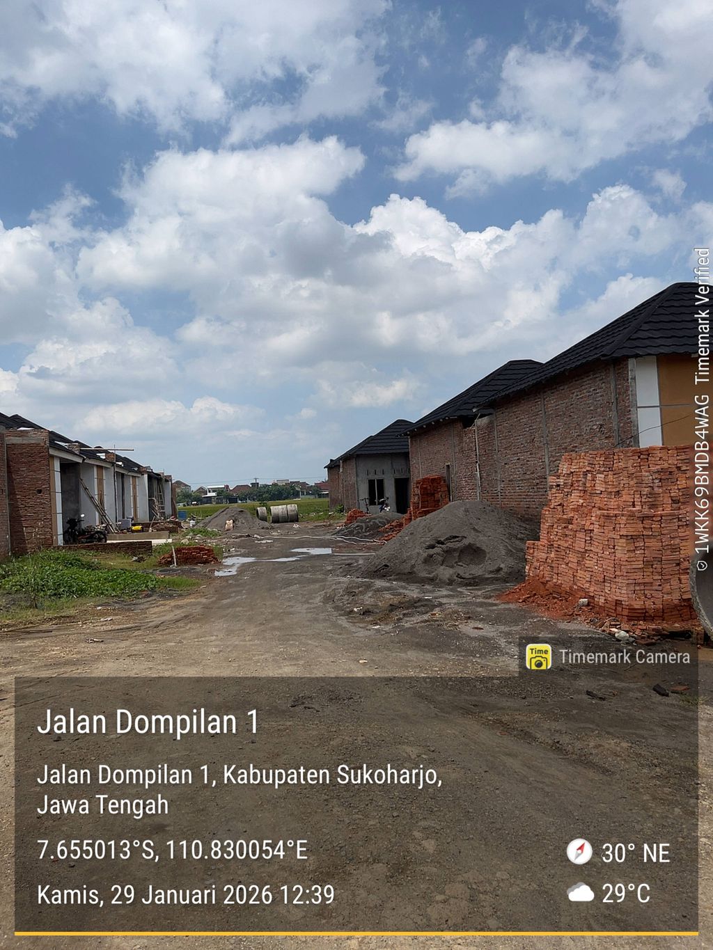 foto posisi tengah perumahan Griya Mulya Bulakrejo