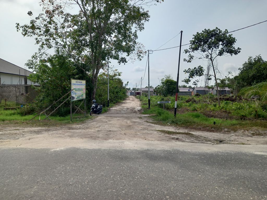 foto gerbang perumahan PERMATA RESIDENCE A