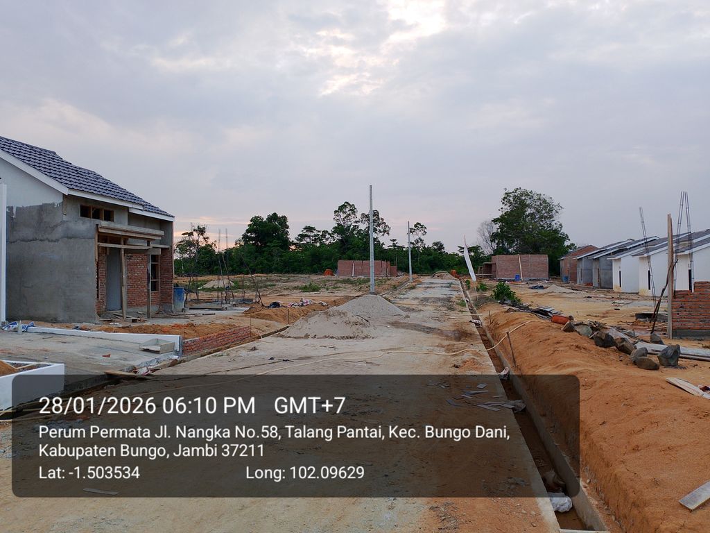 foto posisi tengah perumahan HARMONI NUSA INDAH