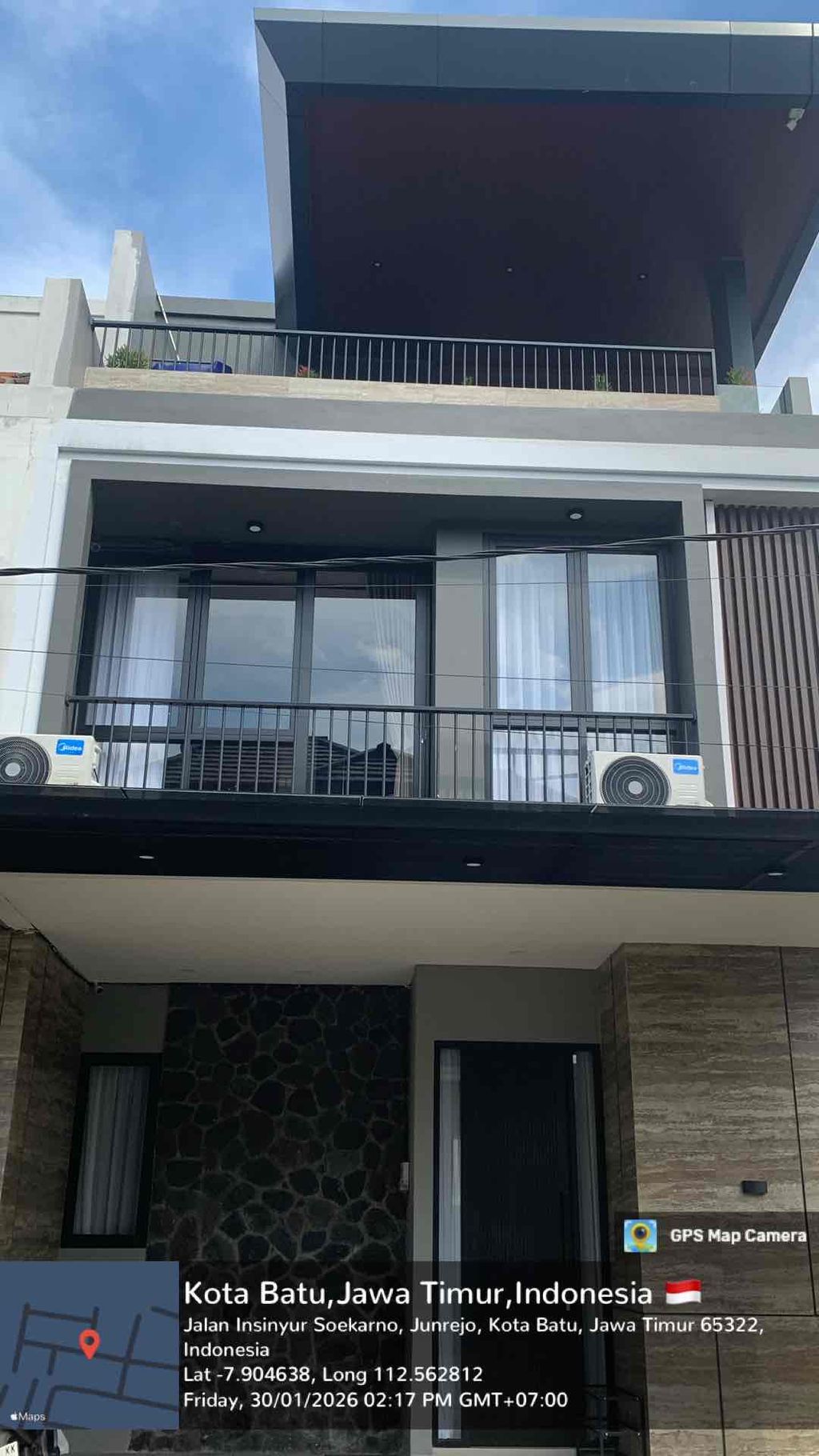foto tampak rumah tipe J7 KYR 2 perumahan KAYANA REGENCY TAHAP 2