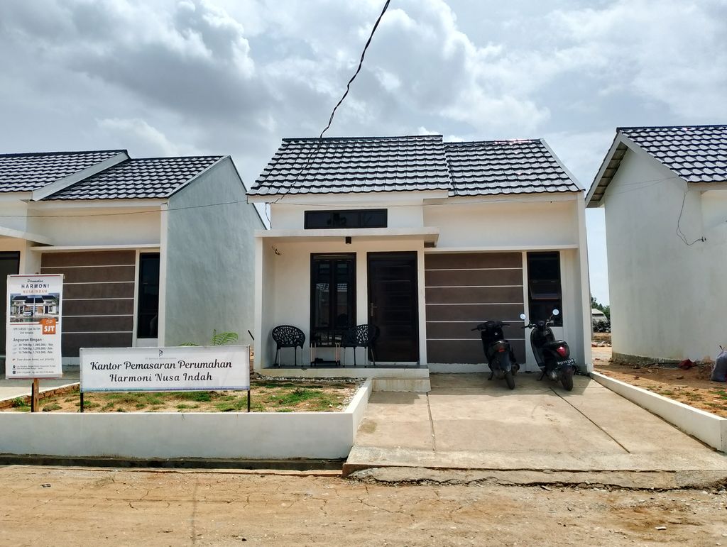 foto tampak rumah tipe Harmoni Nusa Indah perumahan HARMONI NUSA INDAH
