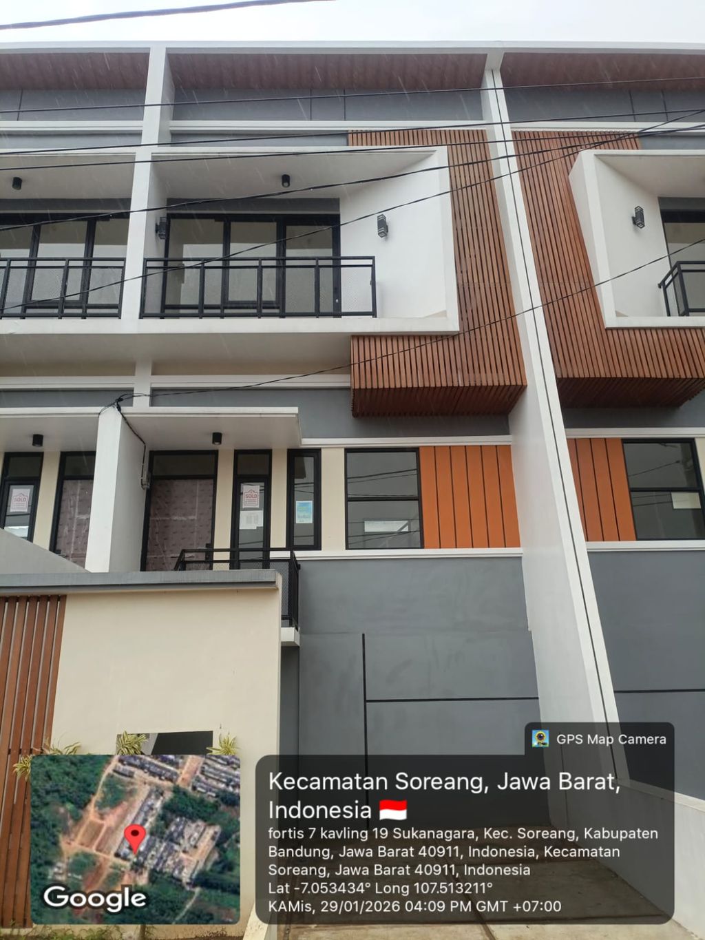 foto tampak rumah tipe 50 Compact (3 kamar) (423) perumahan Bukit Sukanagara Resort