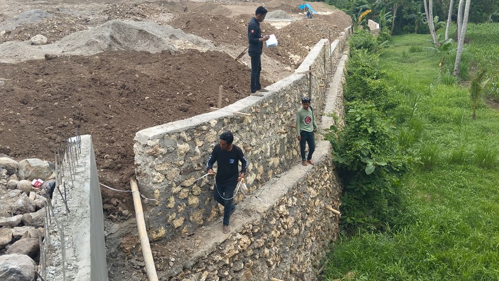 foto denah rumah tipe LAHAN perumahan BUMI POLEWALI MAS