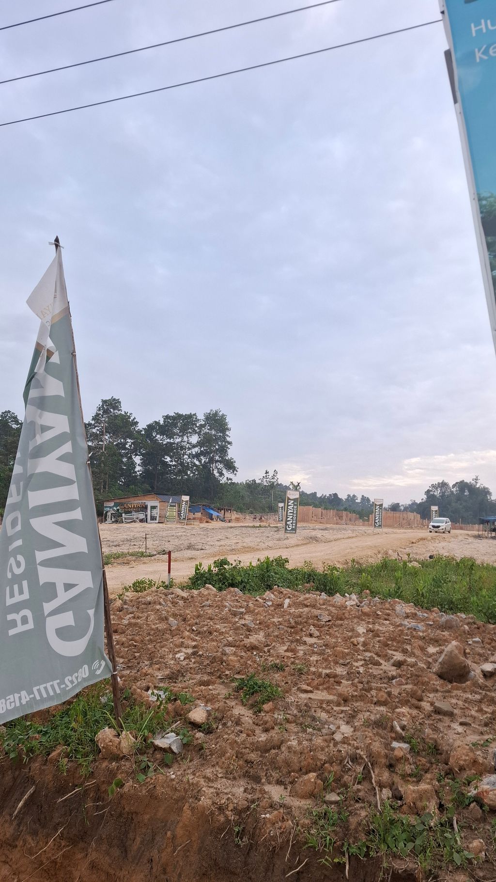 foto posisi tengah perumahan GANIYAN RESIDENCE 1
