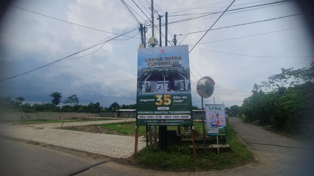 foto contoh rumah perumahan PERUMAHAN GRAHA MITRA KEPUHREJO
