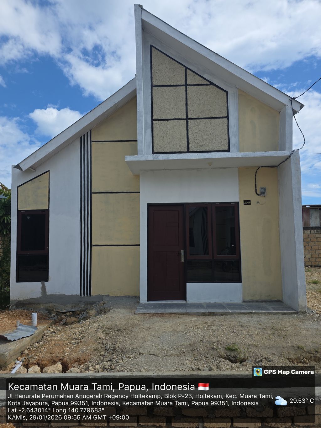 foto contoh rumah perumahan ANUGERAH REGENCY HOLTEKAM 6