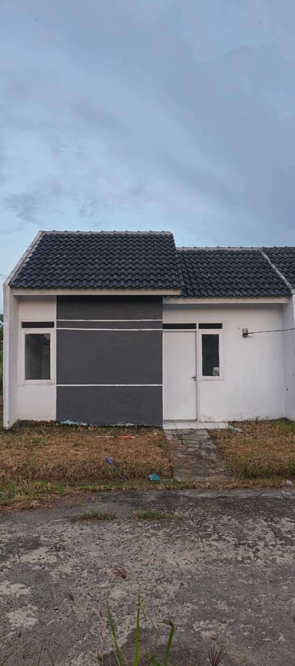 foto tampak rumah tipe 30/60 perumahan Green Vasanta