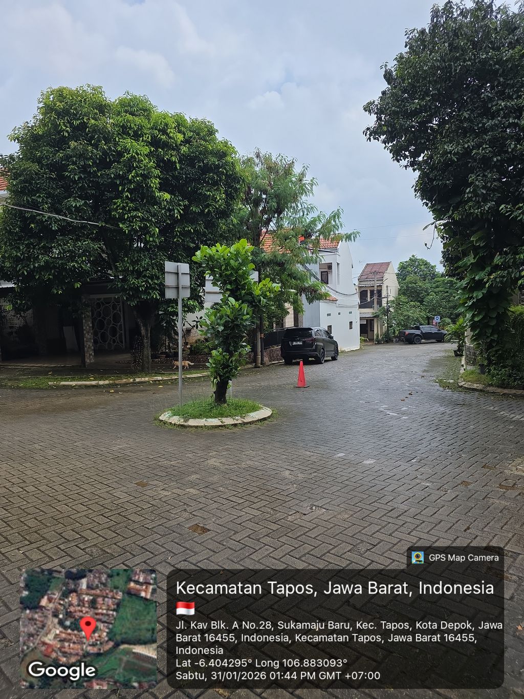 foto posisi tengah perumahan Perumahan Pearl Garden