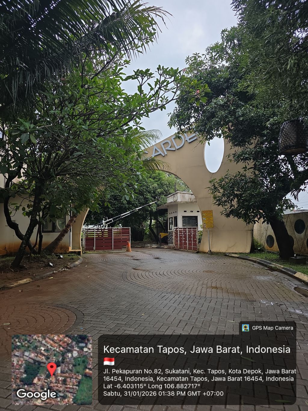 foto contoh rumah perumahan Perumahan Pearl Garden