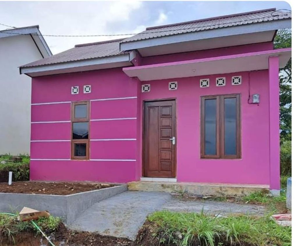 foto tampak rumah tipe ANGGREK perumahan GRAHA SENDAWAR ASRI