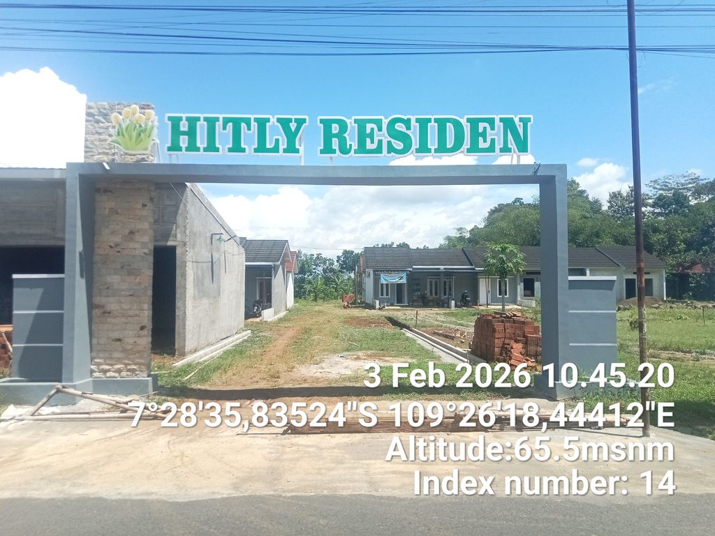 foto gerbang perumahan HITLY RESIDEN