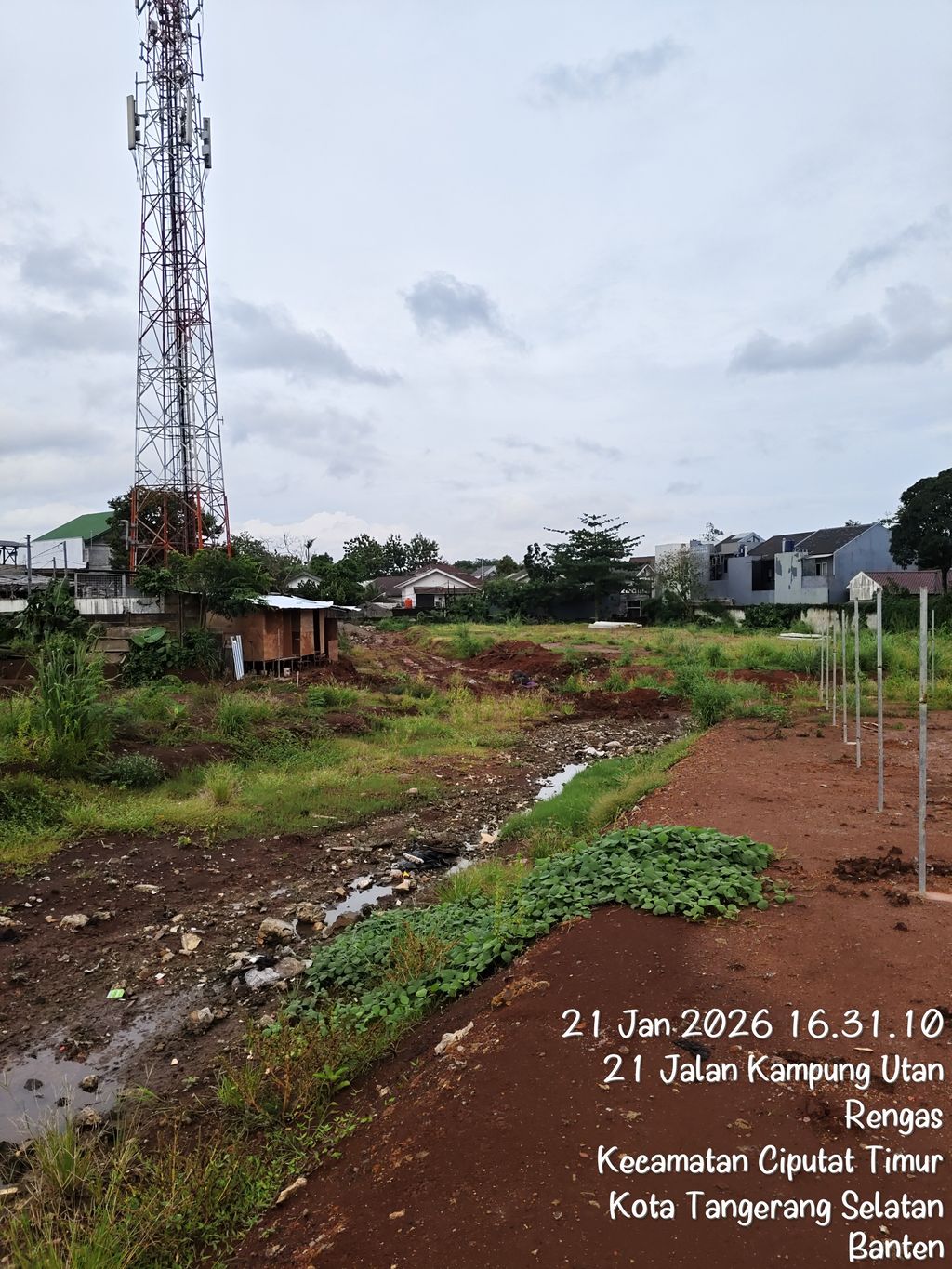 foto posisi tengah perumahan Countrywoods Heritage