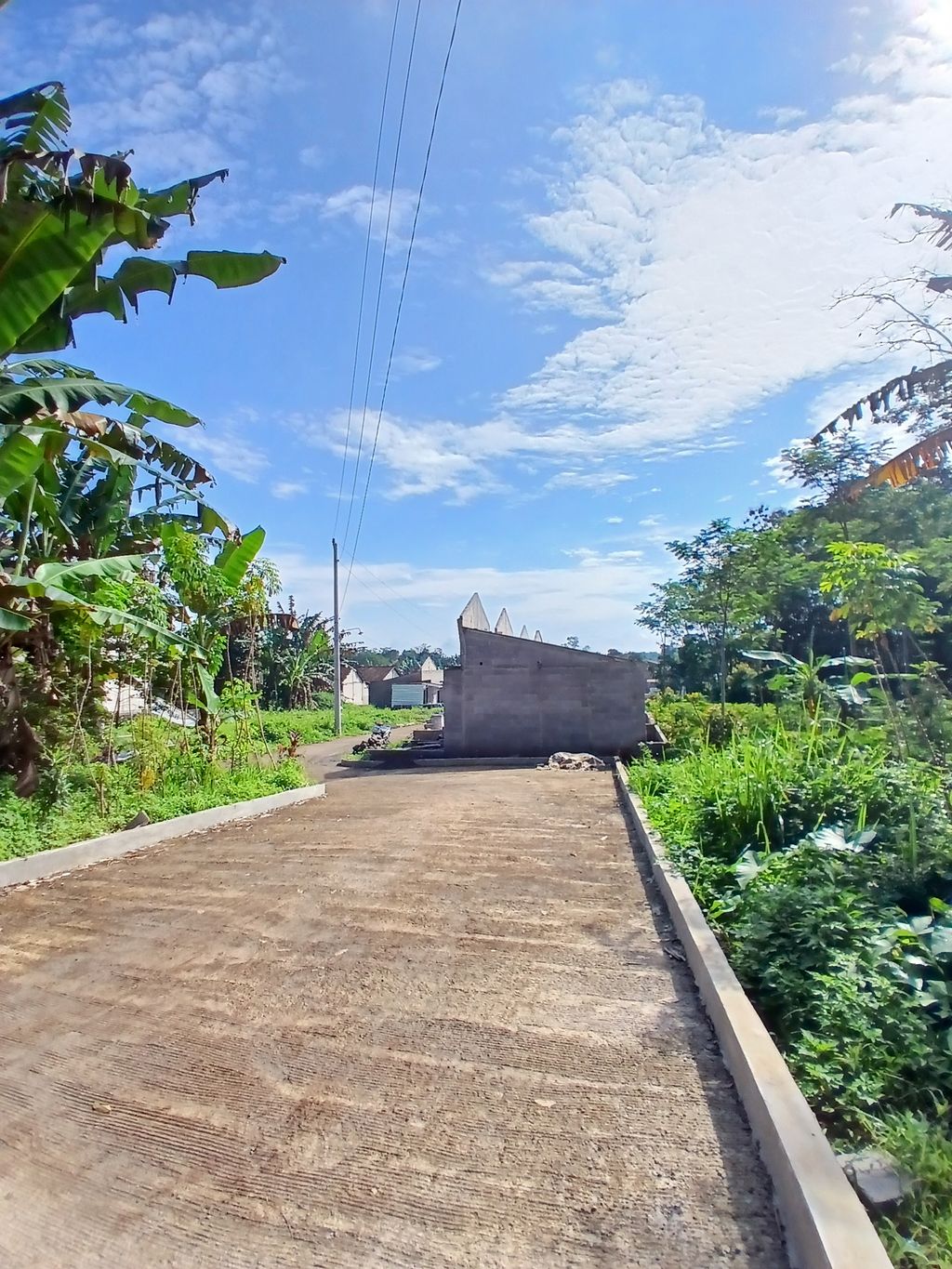 foto gerbang perumahan CASA TALENTA 2