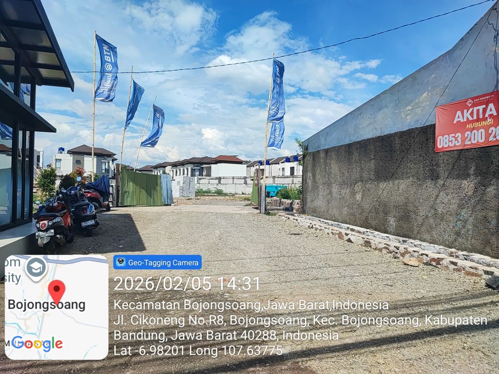 foto gerbang perumahan AKITA 3