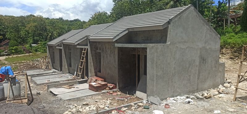 foto posisi tengah perumahan PESONA BALI RESIDENCE