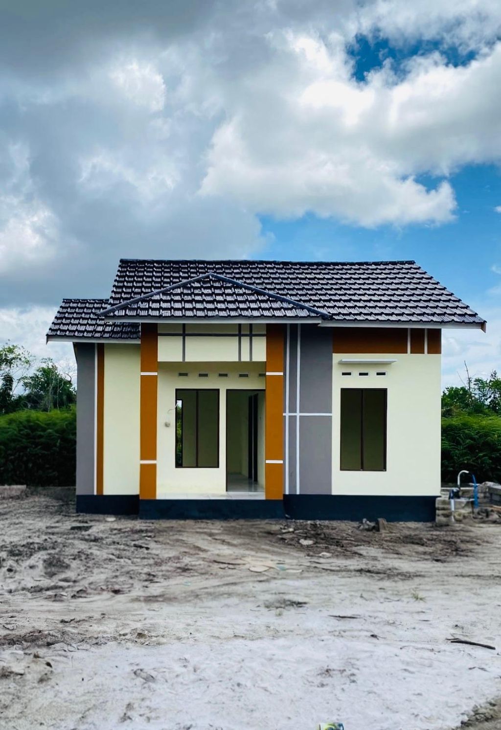 foto tampak rumah tipe 36 Subsidi perumahan GRAHA CIPTA RESIDENCE TAHAP IV