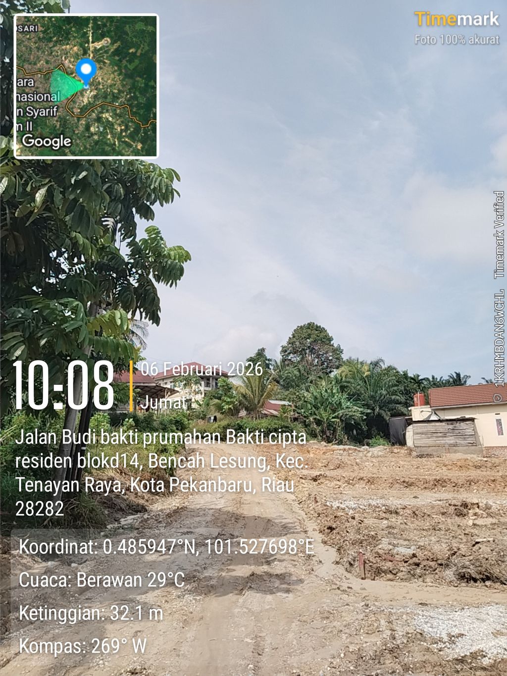 foto gerbang perumahan PESONA AULINDYA