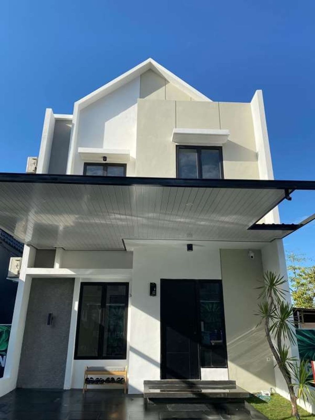 foto tampak rumah tipe 65/72 perumahan GOLDEN RIVER