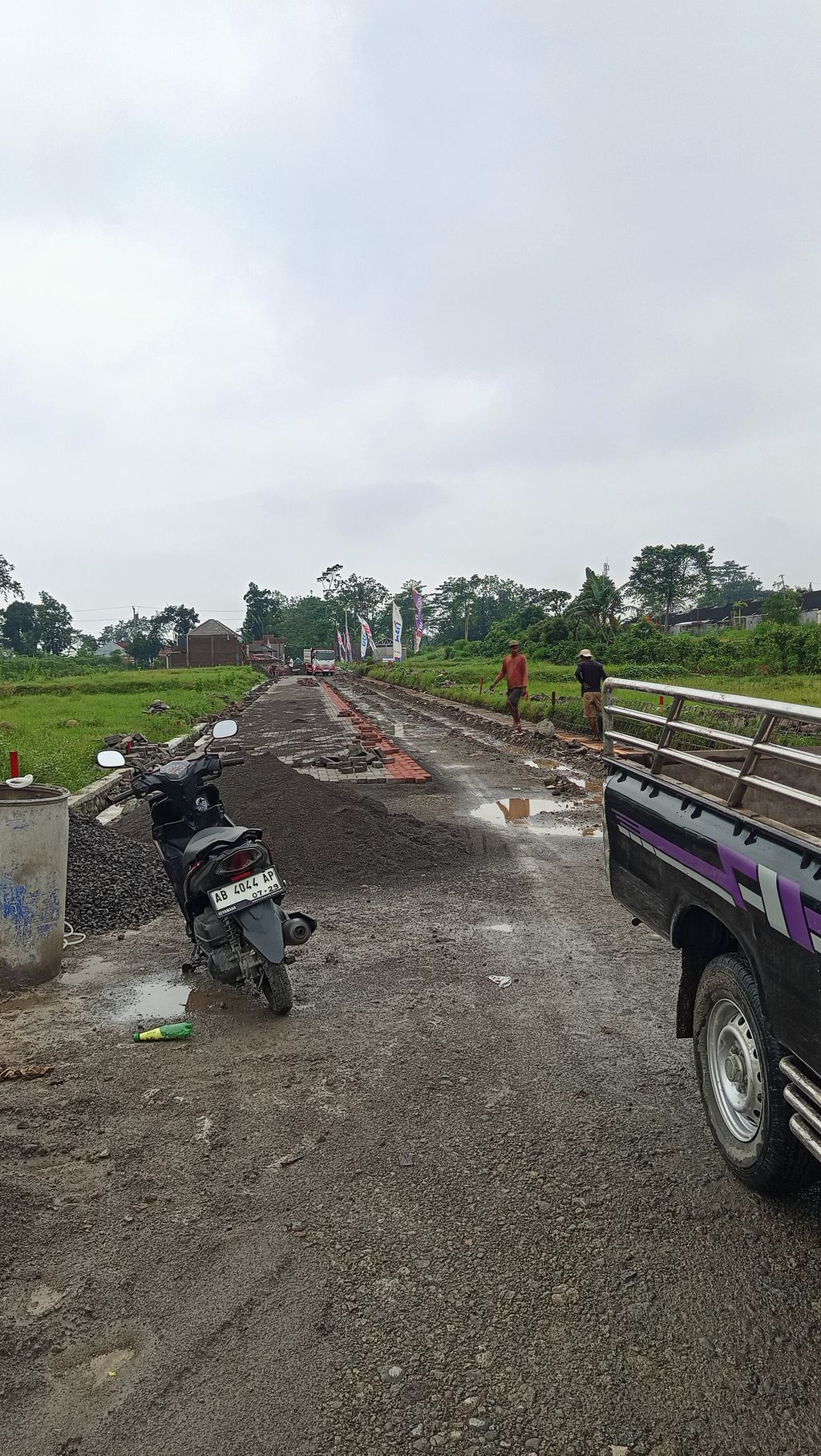 foto posisi tengah perumahan GRAND TIMMARECON