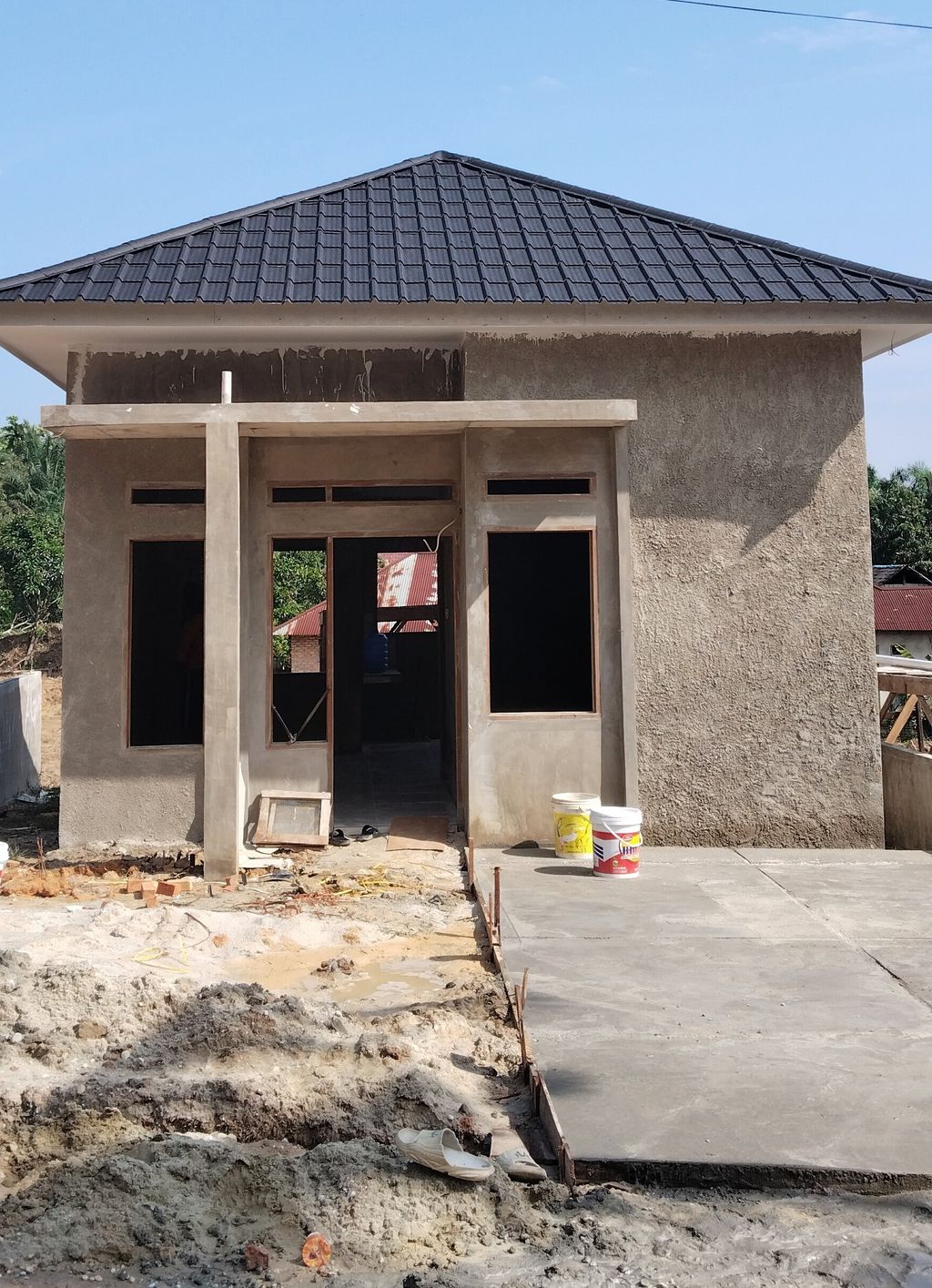 foto tampak rumah tipe 36 perumahan PESONA AULINDYA