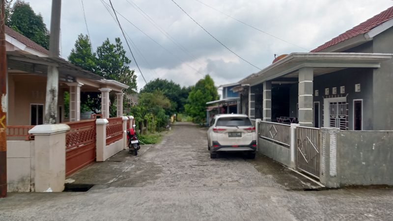 foto posisi tengah perumahan KOTA BARU RESIDENCE