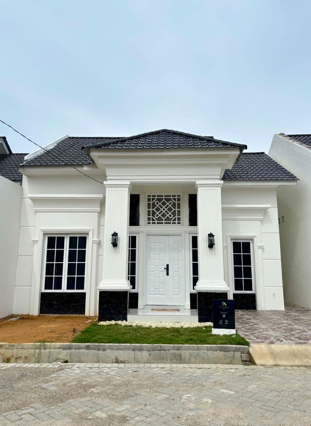 foto tampak rumah tipe 66 New perumahan HARMONI REGENCY