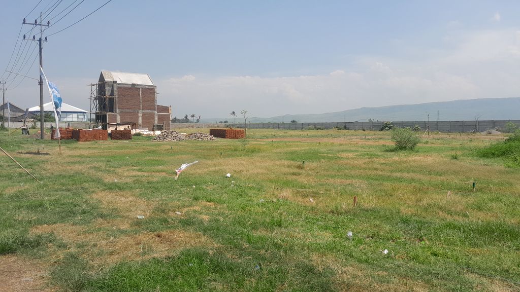 foto gerbang perumahan Graha Permata Jingga