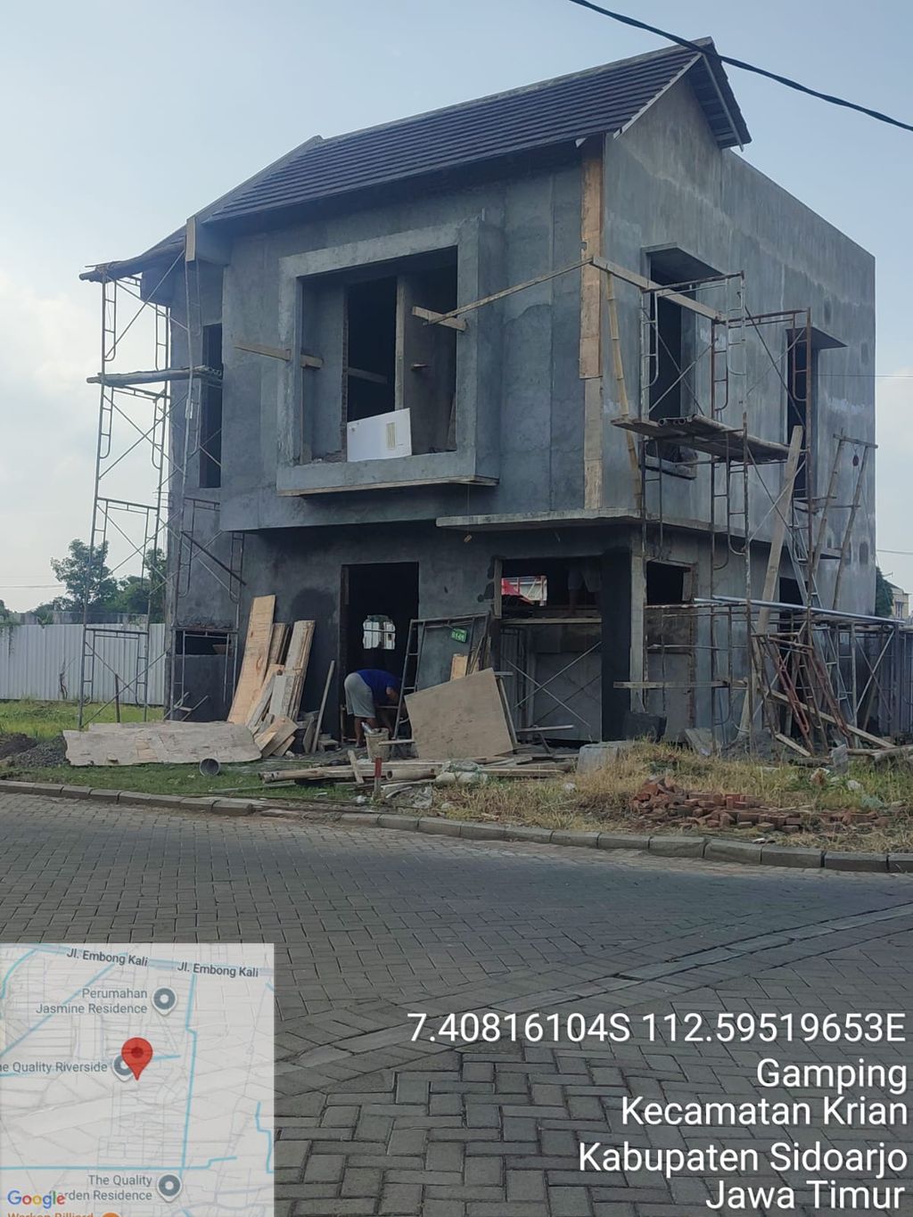 foto tampak rumah tipe Lavender perumahan The Quality Riverside