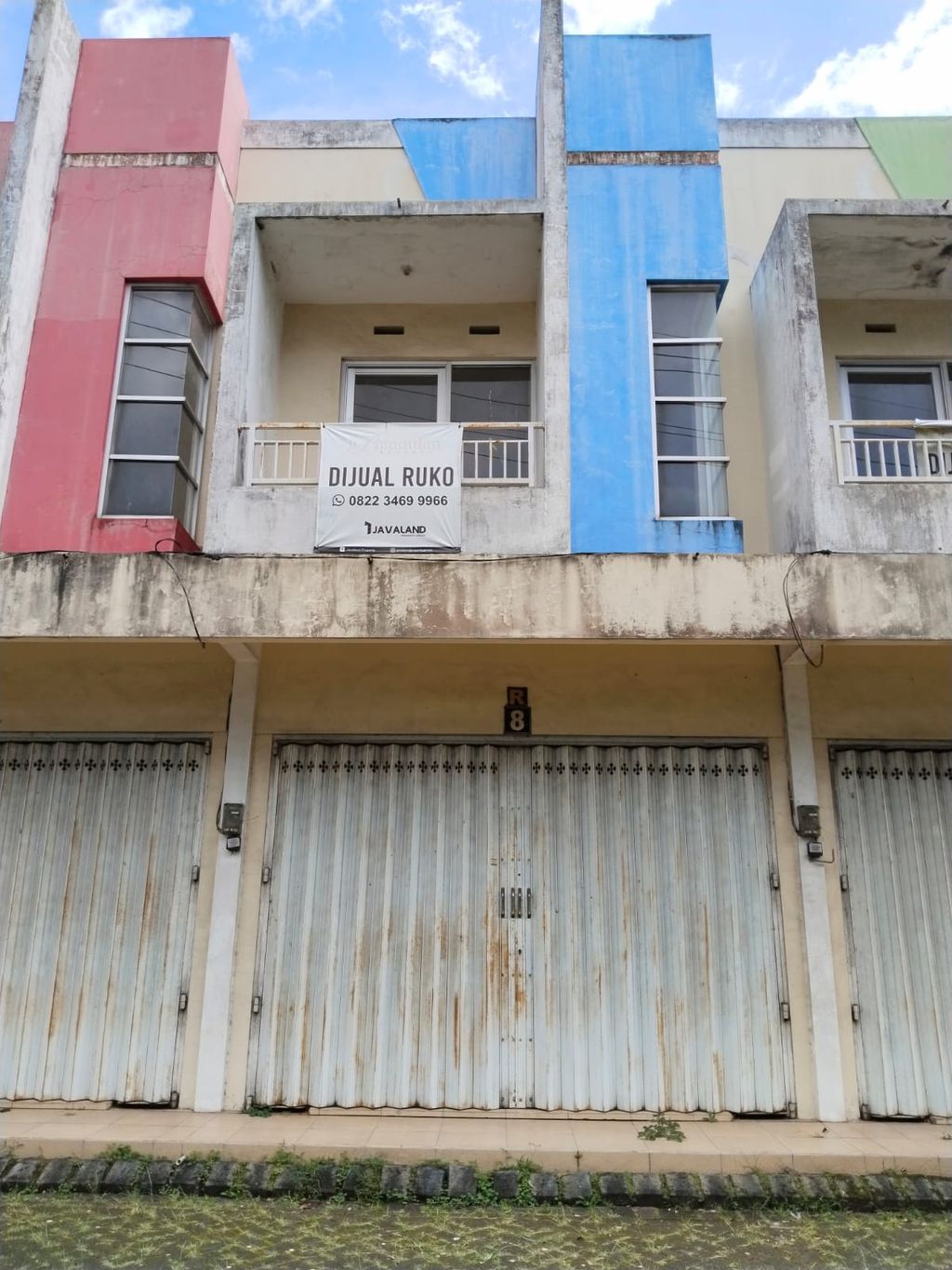 foto tampak rumah tipe 72 perumahan Bandulan Regency