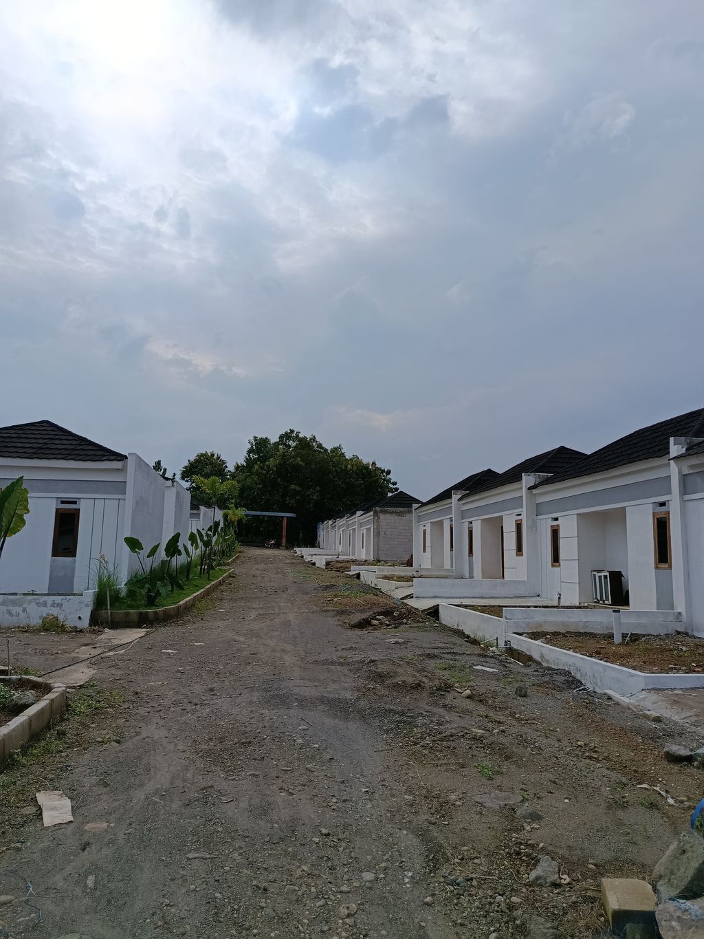 foto posisi tengah perumahan GRIYA ANDALAN KARANGTURI