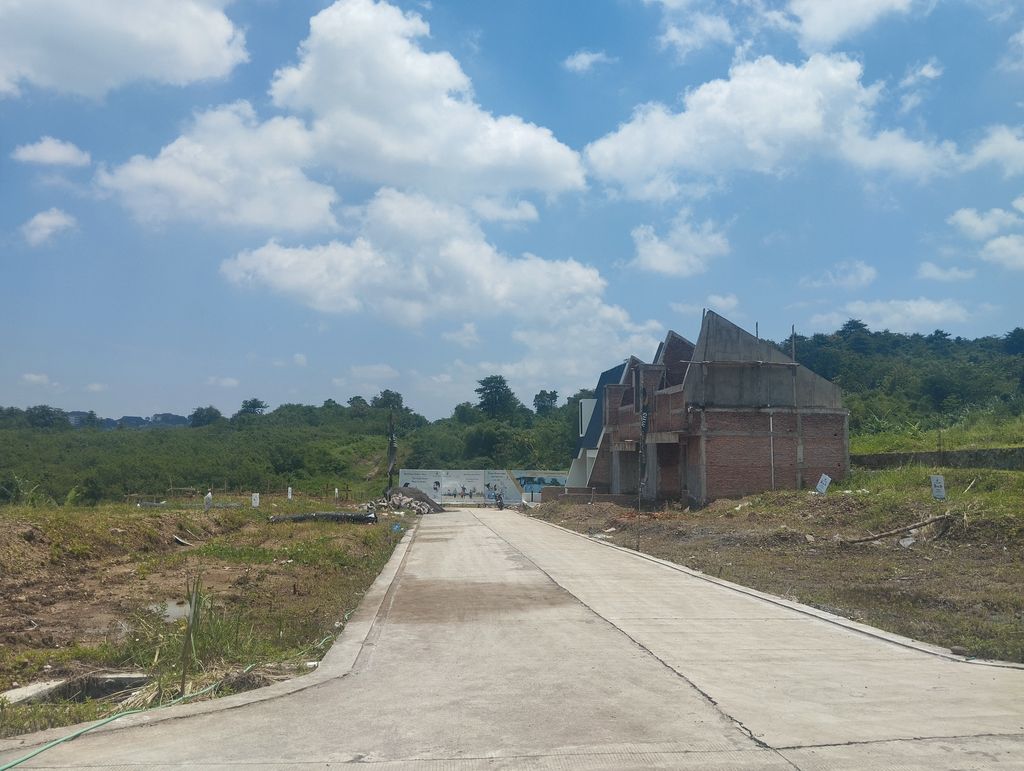 foto posisi tengah perumahan Perumahan Elang Hills Tahap 1