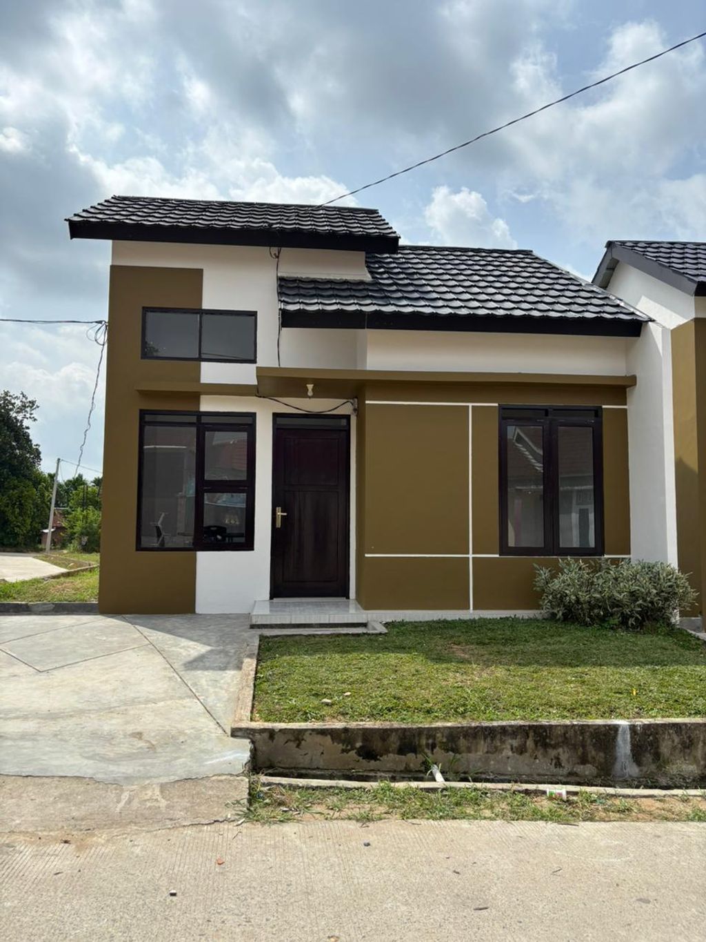 foto tampak rumah tipe 36 perumahan PERMATA ASRI 3