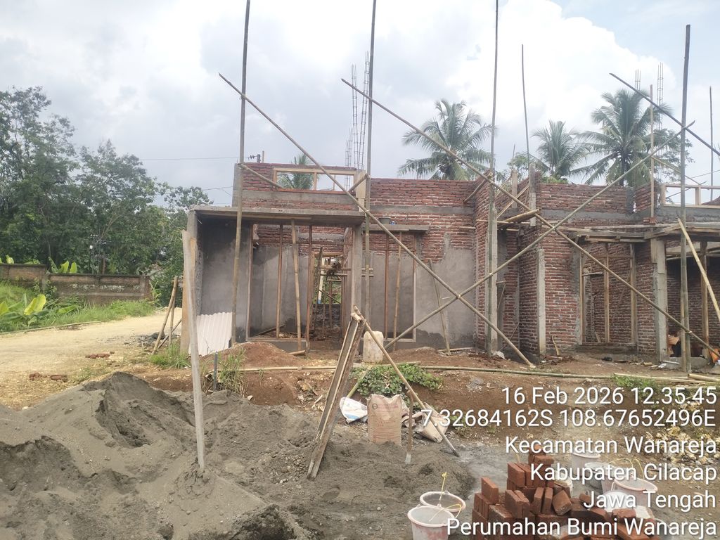 foto contoh rumah perumahan Perumahan Bumi Wanareja
