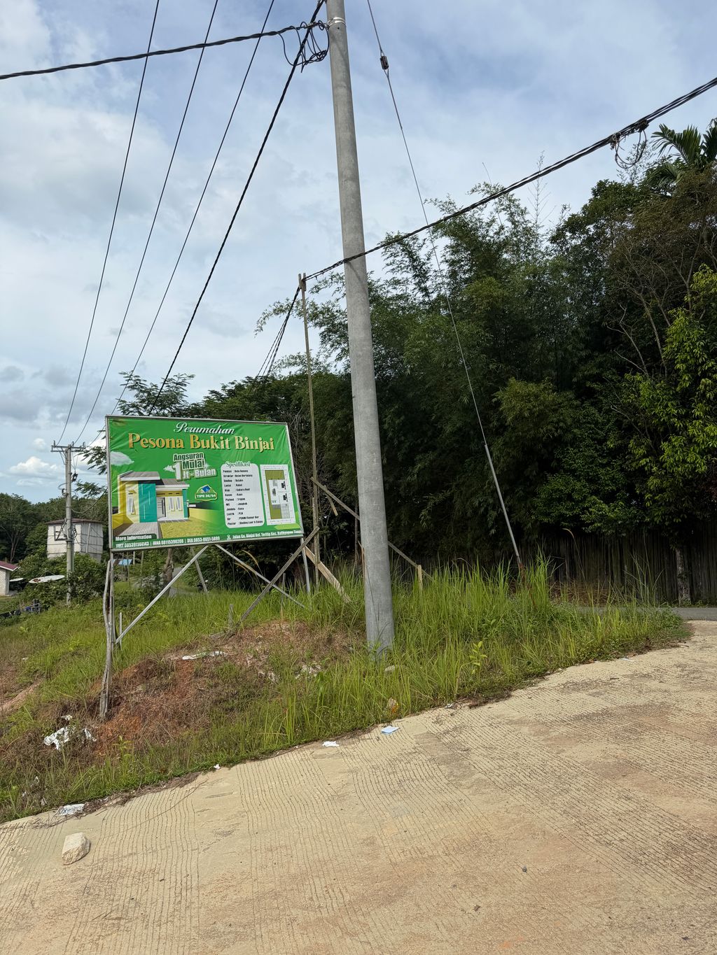 foto gerbang perumahan BINJAI ASRI