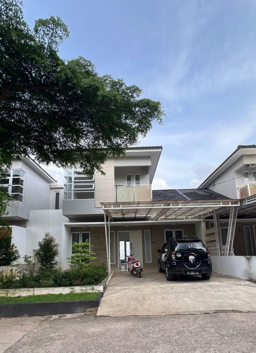 foto tampak rumah tipe Rumah Tinggal 145/210 (7) perumahan Griya Duta Mas Cluster Akasia