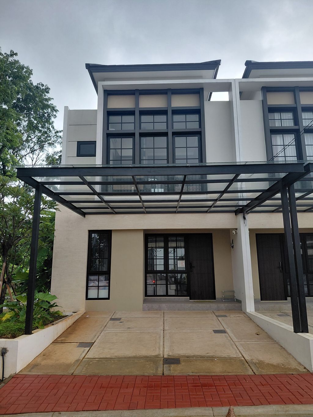 foto contoh rumah perumahan TRE RESIDENCE