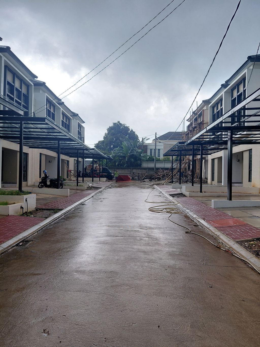 foto posisi tengah perumahan TRE RESIDENCE