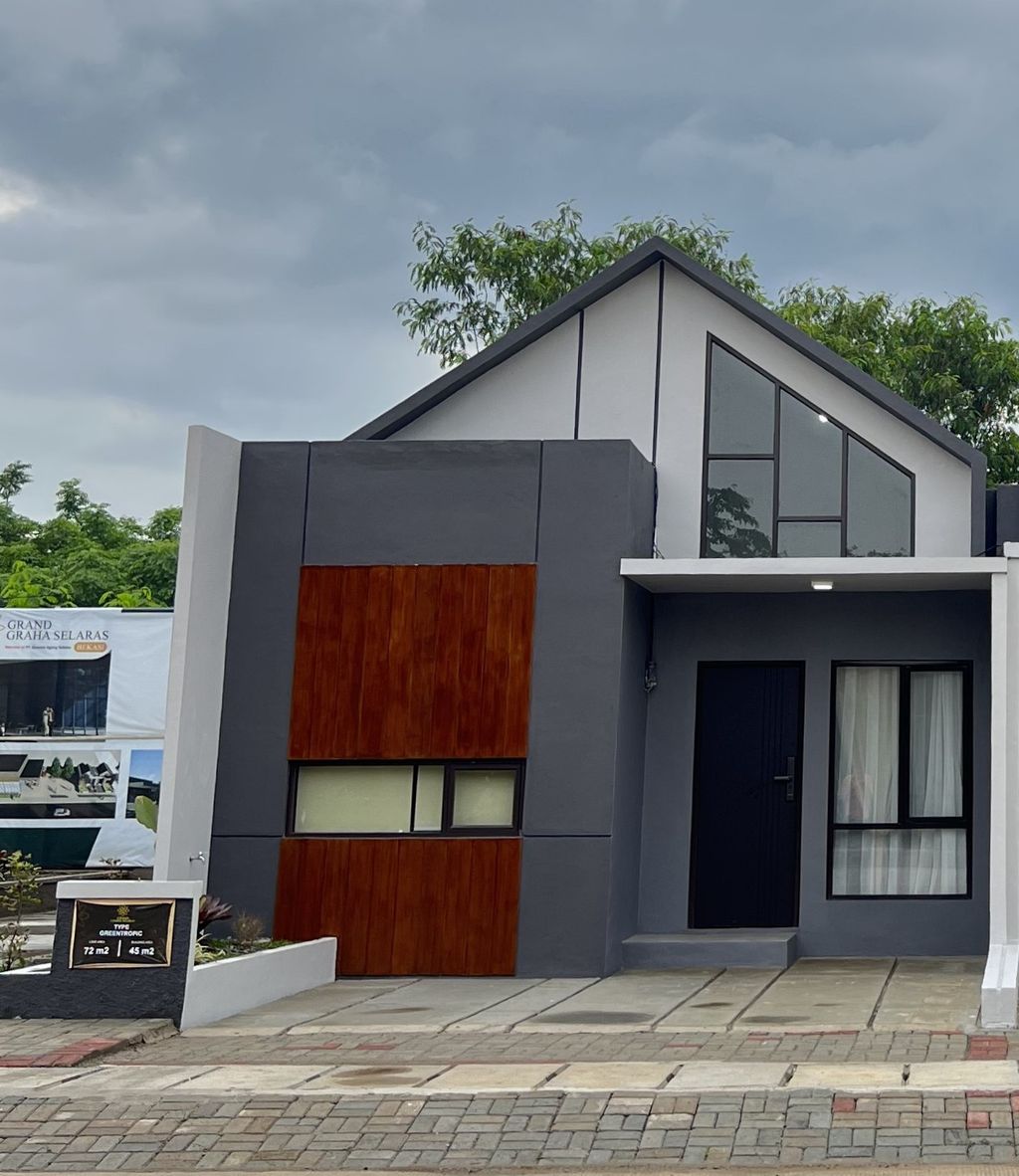 foto tampak rumah tipe Green Tropic 45/72 perumahan Perumahan Grand Graha Selaras (Tahap I)