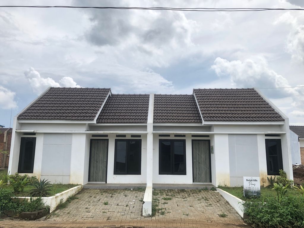 foto contoh rumah perumahan Bedali Hills