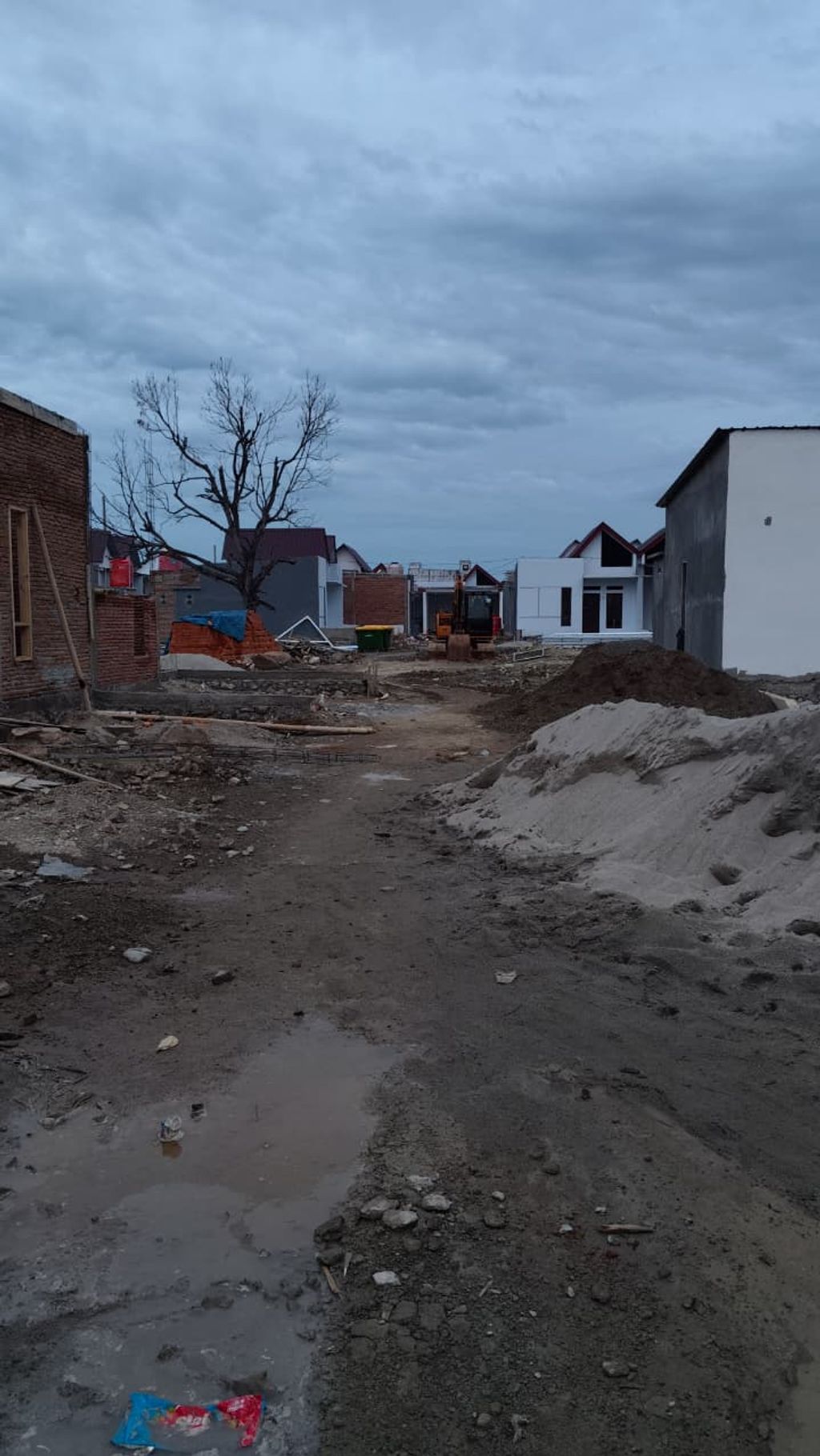 foto posisi tengah perumahan GREEN LAND PALOPO