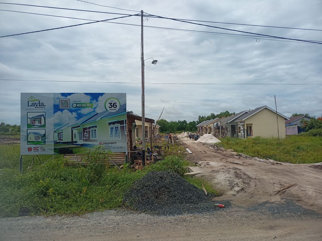 foto gerbang perumahan LAYLA RESIDENCE