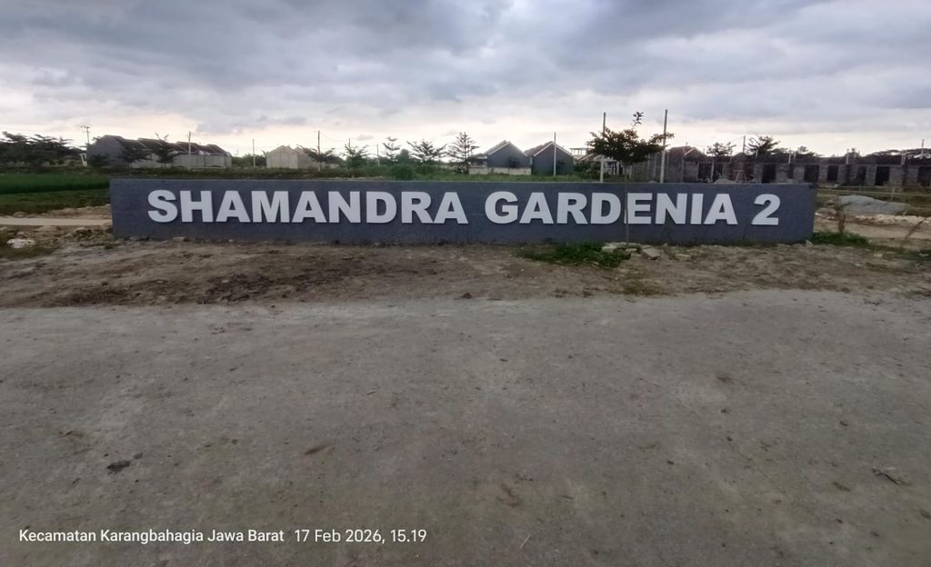 foto gerbang perumahan SHAMANDRA GARDENIA 2