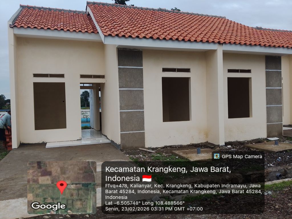 foto contoh rumah perumahan BUMI KARANG INDAH