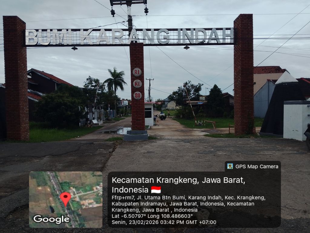 foto gerbang perumahan BUMI KARANG INDAH