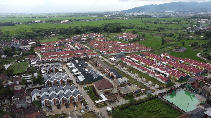 foto posisi tengah perumahan PESONA PRIMA 8 BANJARAN