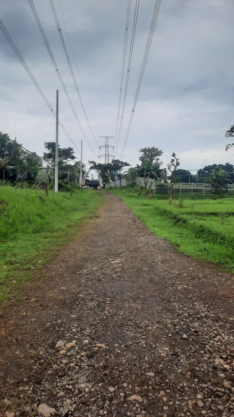 foto posisi tengah perumahan Alam Indah Estate