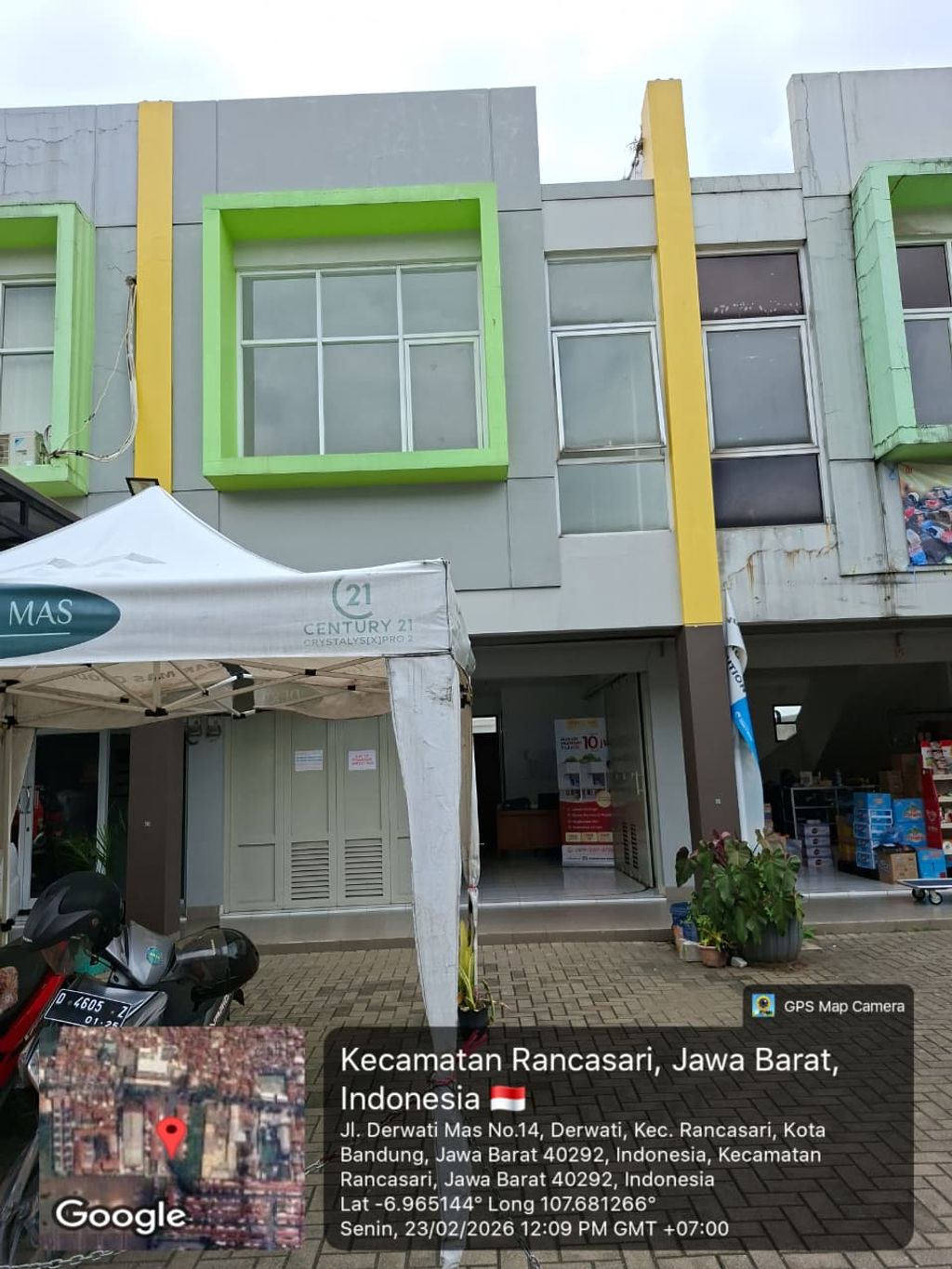 foto tampak rumah tipe 101/118 R14 perumahan DERWATI MAS