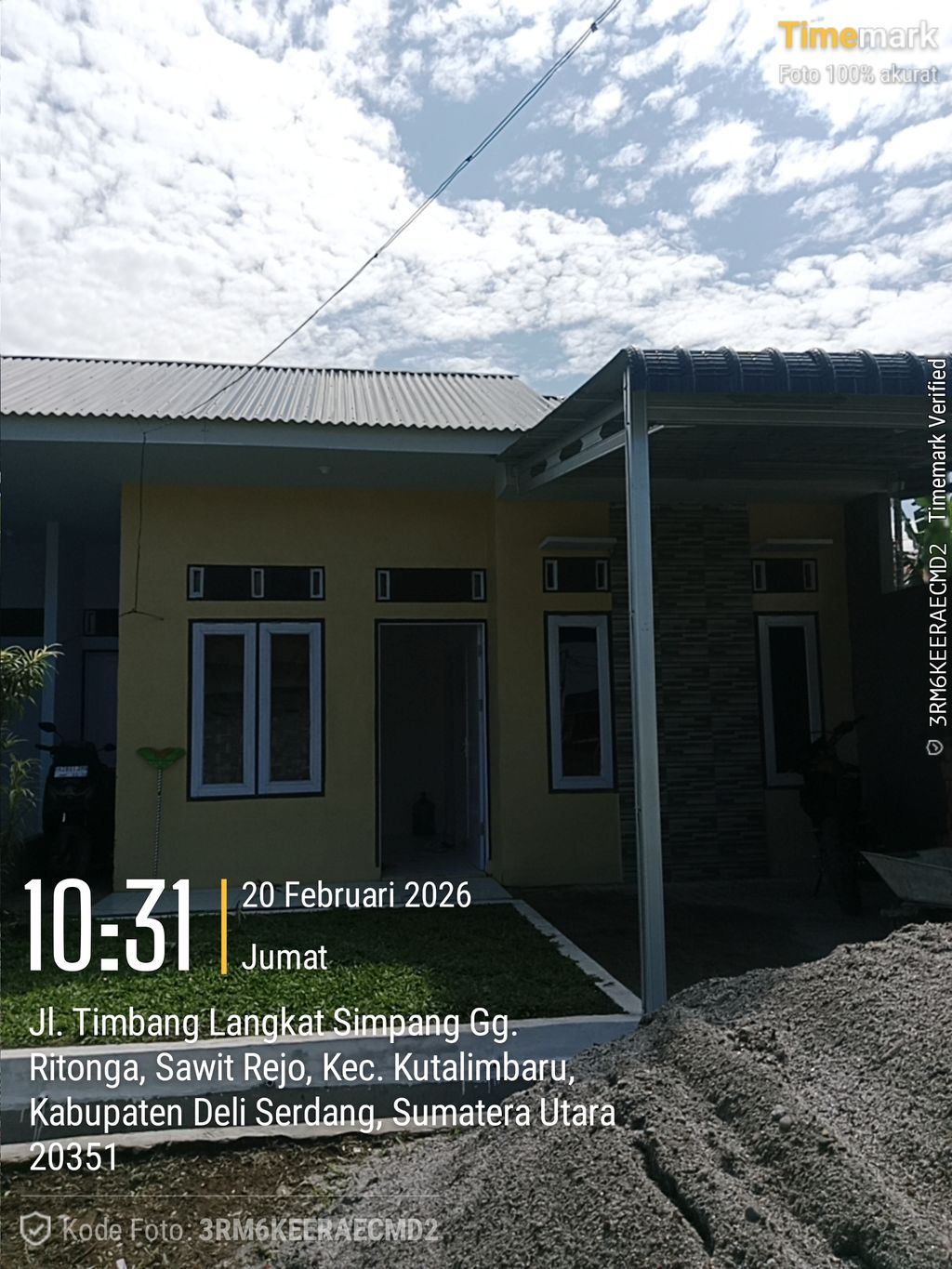 foto tampak rumah tipe 36/84 perumahan Jati Mas Artomoro Residence Tahap III
