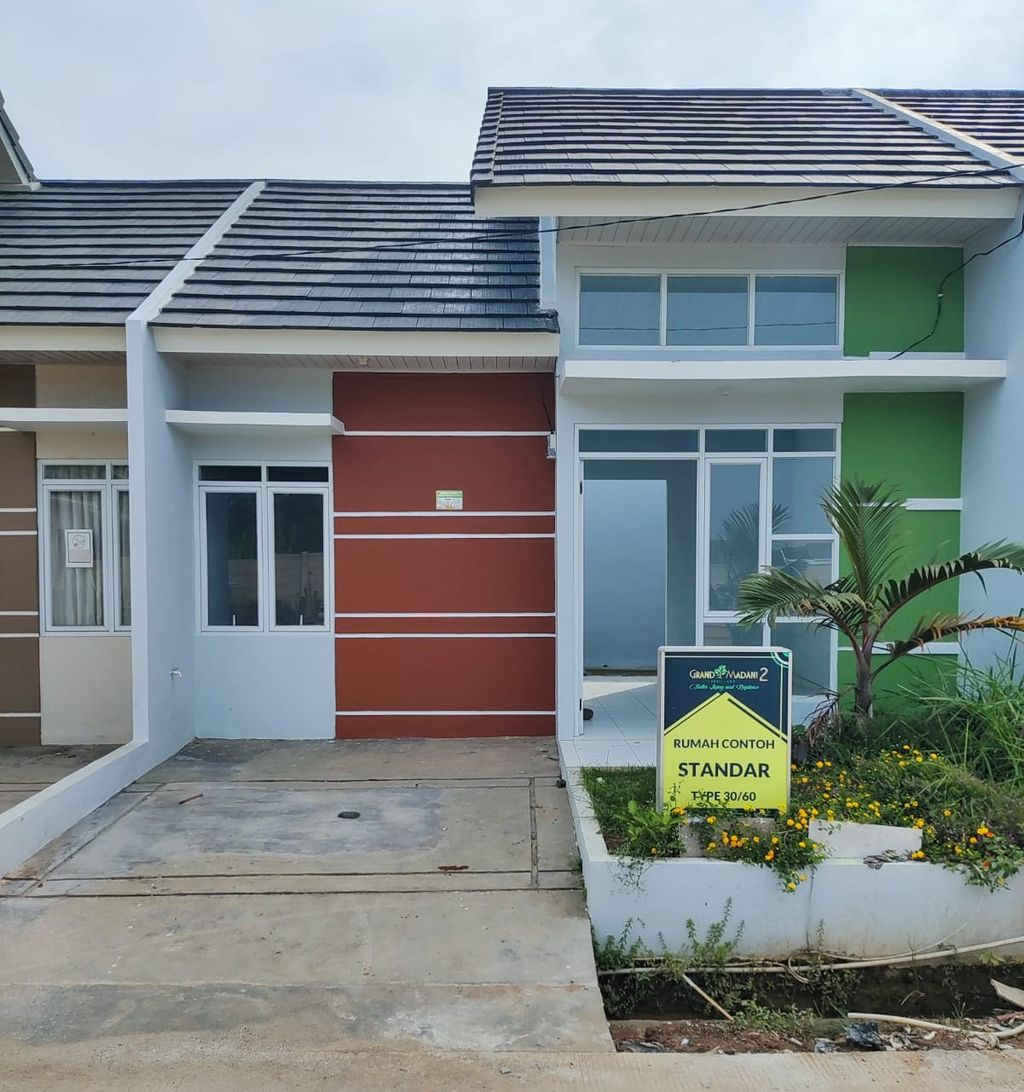 foto tampak rumah tipe 30/60 perumahan Grand Madani Residence 4 Cluster Bima